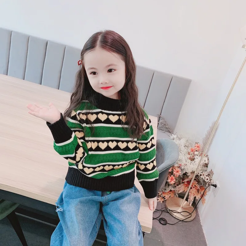 

19 Winter New Style INS Childrenswear Agent Children Girls Heart Shape Knitted Jacket Pure Cotton CHILDREN'S Sweater