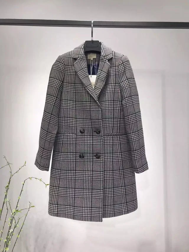 Women Wool Blend Plaid Double-breasted Long Sleeve Woolen Blazer Top With Notched Collar
