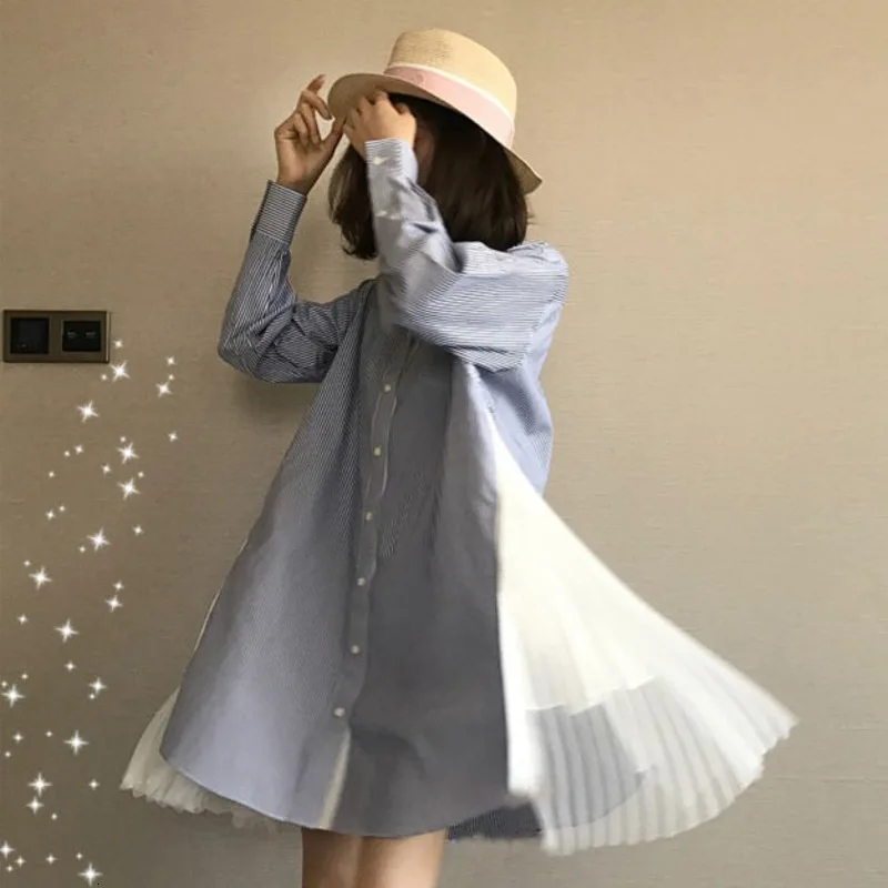 

LANMREM 2020 Spring new Korean striped shirt stitching zipper pleated single-breasted lapel long-sleeved dress female PC170