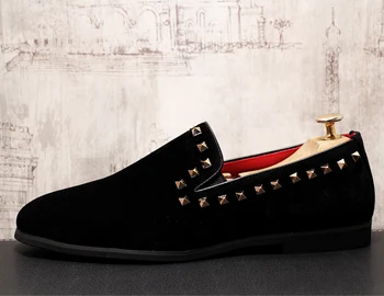 

New set of toe sneakers men's casual shoes a pedal lazy shoes breathable inner increase shoes Rivet Diamond shoes Fast send