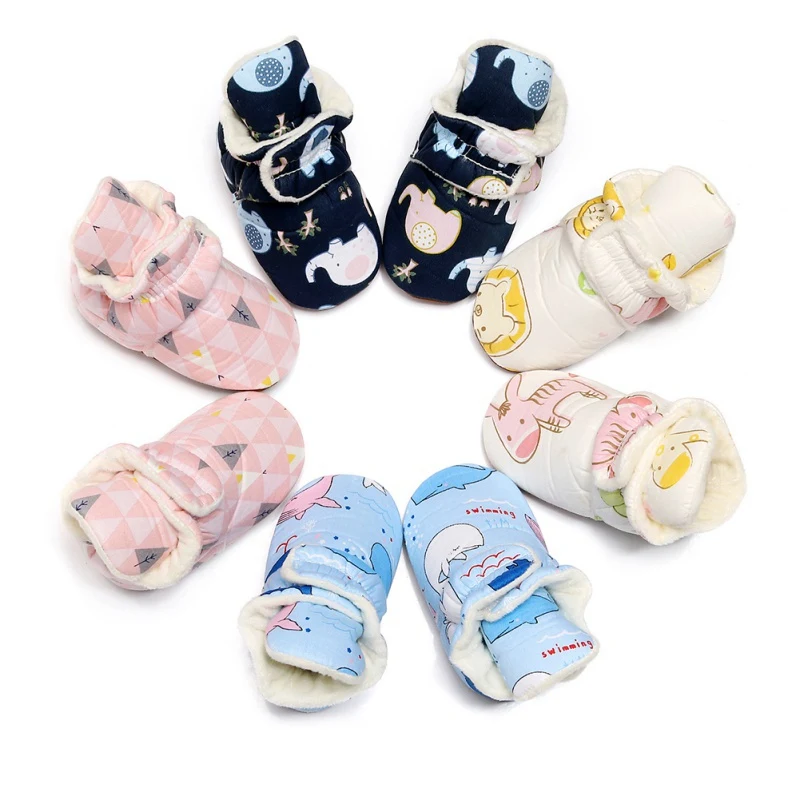 

0-24M Newborn Infant Baby Shoes Winter Baby Cartoon Print Shoes Plus Velvet Warm Boots Boys Girls First Walkers Soft Sole