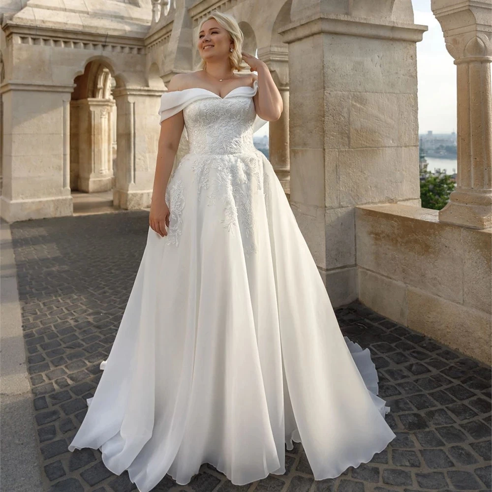 

Organza Wedding Dress Plus Size Elegant Off The Shoulder Sweetheart Appliques A Line Sweep Train Corset Bridal Gowns