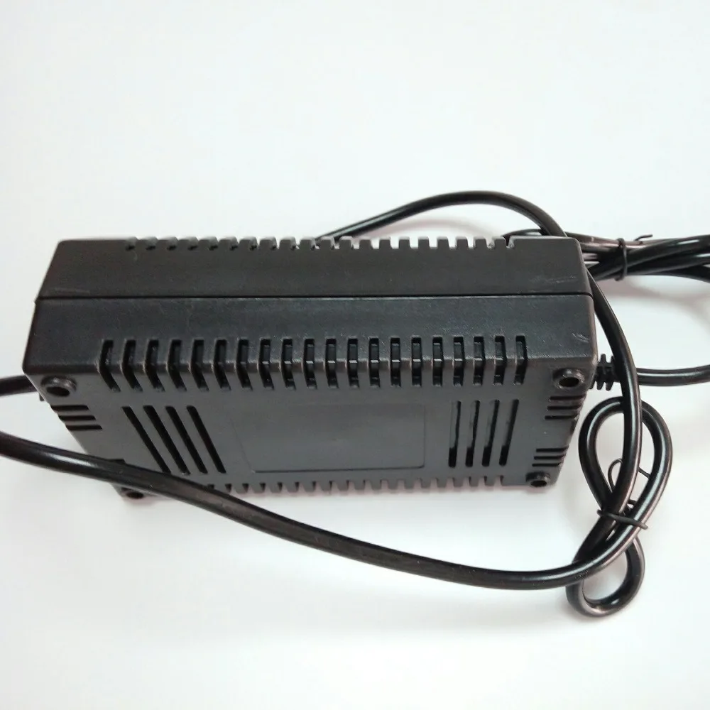 EU 표준 36V 1.8A 12mm 핀 XLR 암 플러그 AGM VRLA 납 산성 젤 배터리 용 스마트 충전기 36V 10AH 12AH 14AH 20AH