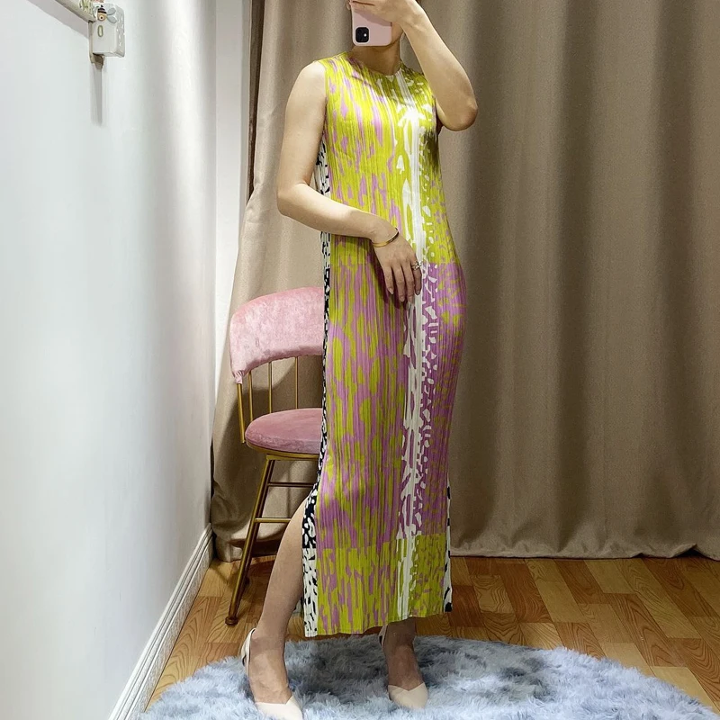 Changpleat новые летние женские платья Miyak Плиссированное элегантное платье с эластичной талией и круглым вырезом без рукавов тонкое женское прямое платье D7