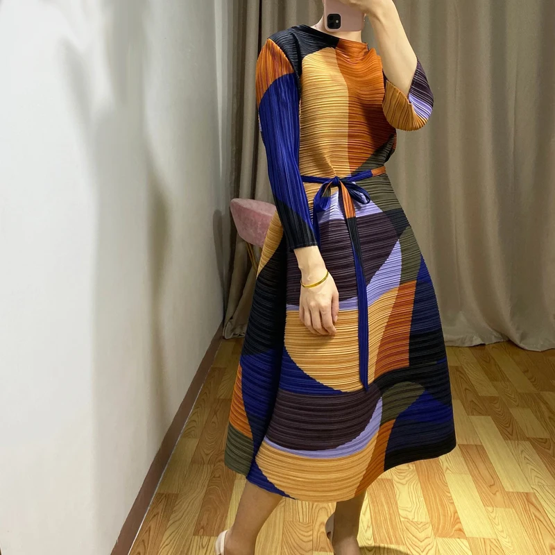 MIYAKE Плиссированное осеннее Новое свободное большое геометрическое цветное ТРАПЕЦИЕВИДНОЕ длинное платье