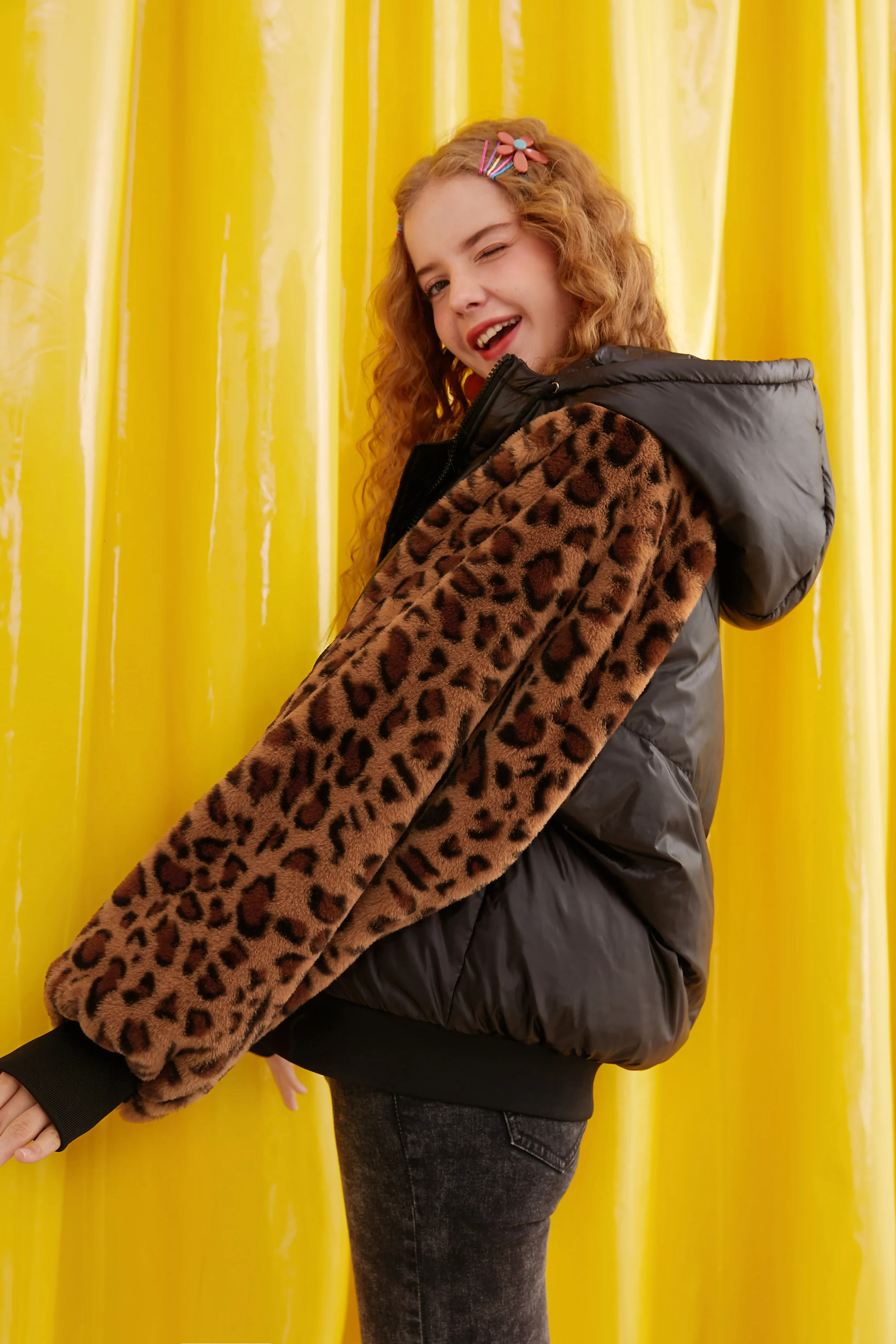 ELFSACK леопардовые Лоскутные прямые теплые пуховые пальто с капюшоном для женщин зимняя женская верхняя одежда с завязками и рукавами-фонариками