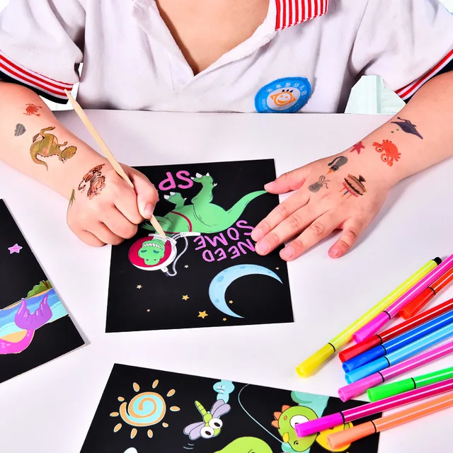 9Pcs Magic Rainbow Color Scratch Art Painting Paper Card Kit Cartoon Dinosaur Unicorn Drawing Board Kids DIY Educational Toys 2