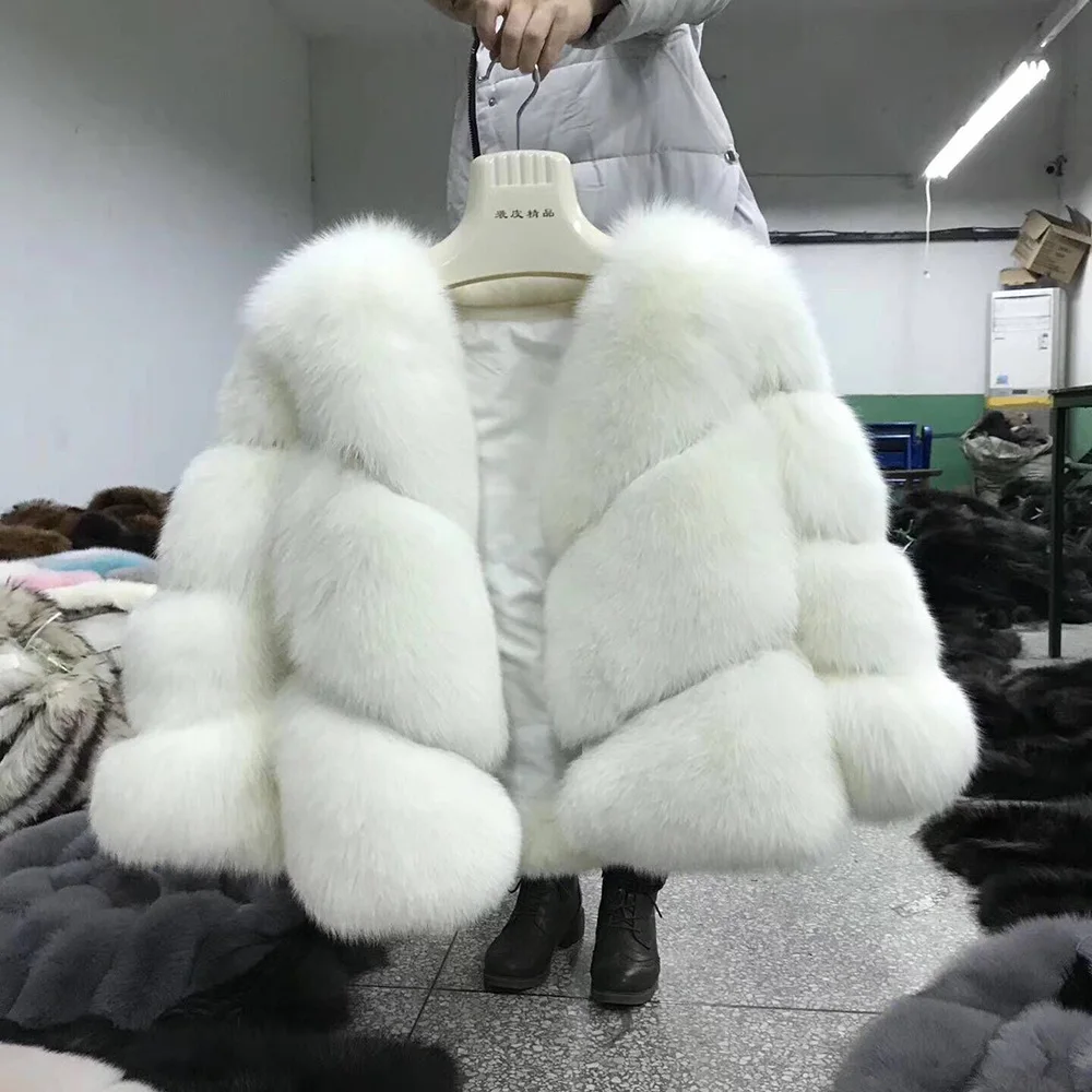 白色