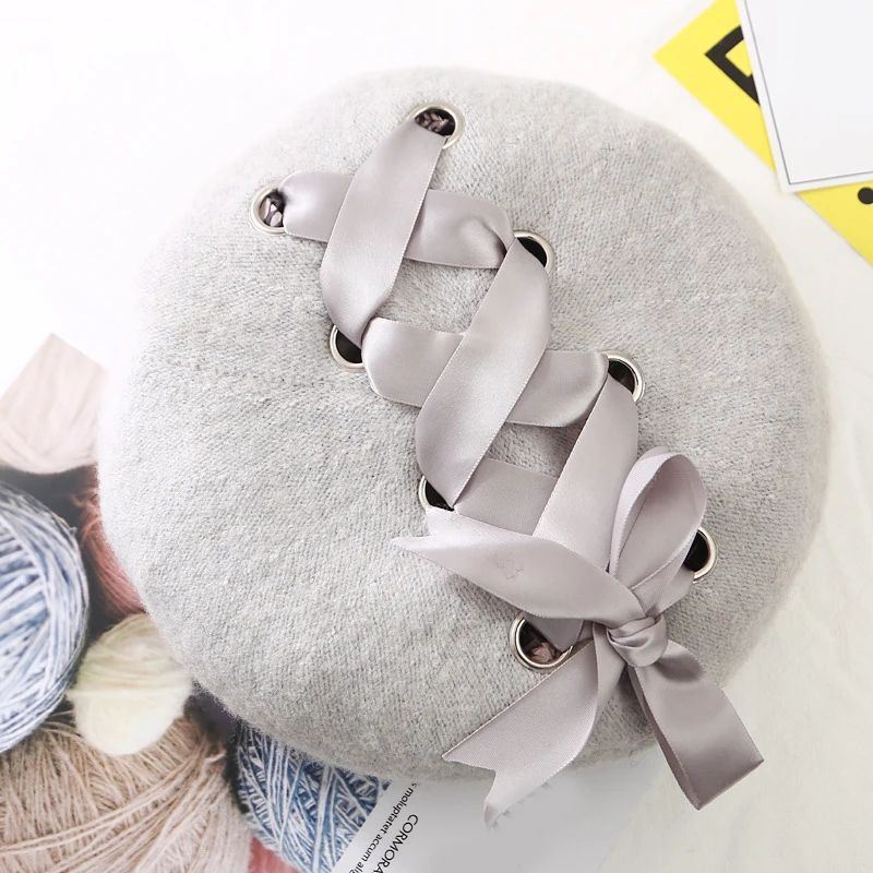 light grey Высокое качество, теплый шерстяной берет на шнуровке с бантиками, шапка французского художника Kawaii, однотонные кепки с плоским верхом, головной убор для женщин и девушек - Цвет: light grey