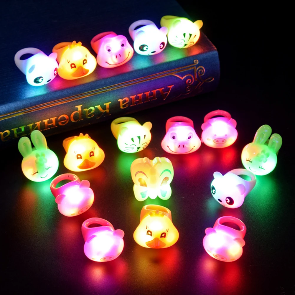 Cartoon Animal Glow in Dark LED Light Up Ring Kids Children Toy Party Supplies so cute 3
