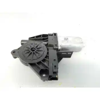 

966269103 WINDOW MOTOR FRONT RIGHT VOLVO V40