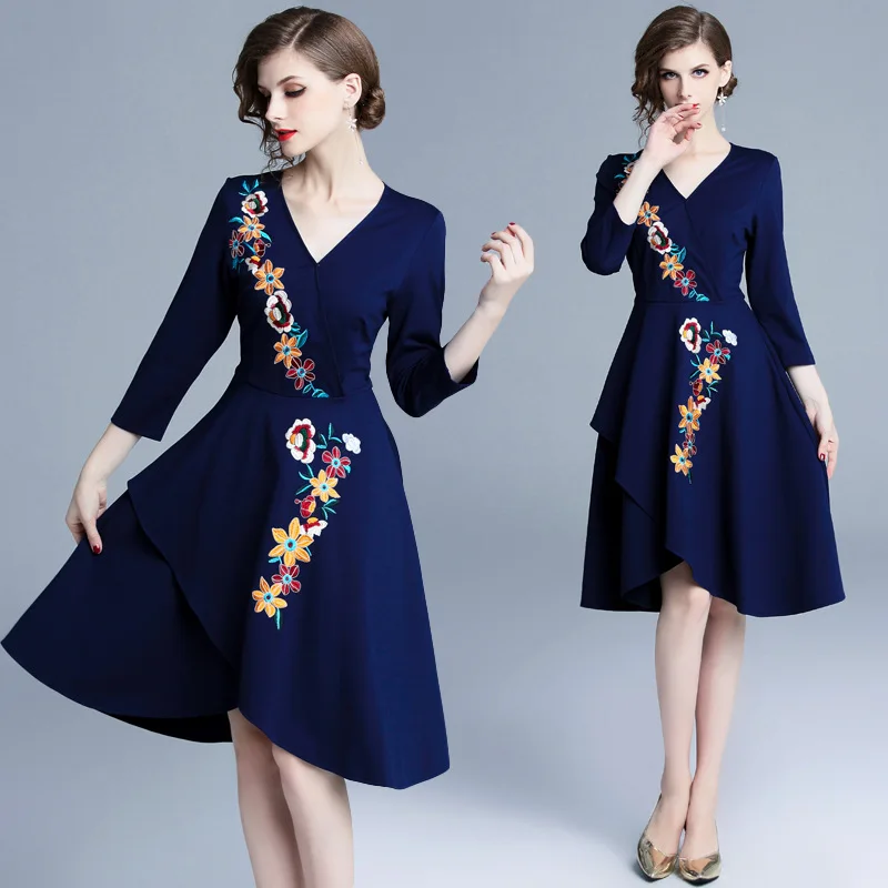 

Ozhouzhan 2018 Autumn And Winter New Style WOMEN'S Dress-Style Embroidery Dress V-neck Long Sleeve Slimming A- line Skirt Hot Se