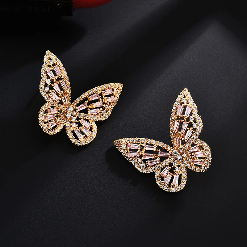 Gold Pink Трендовые серьги-гвоздики с милой бабочкой для женщин, подарок, Кристальные цветные массивные серьги, ювелирное изделие, 4 цвета, ZK40 - Окраска металла: Gold Pink
