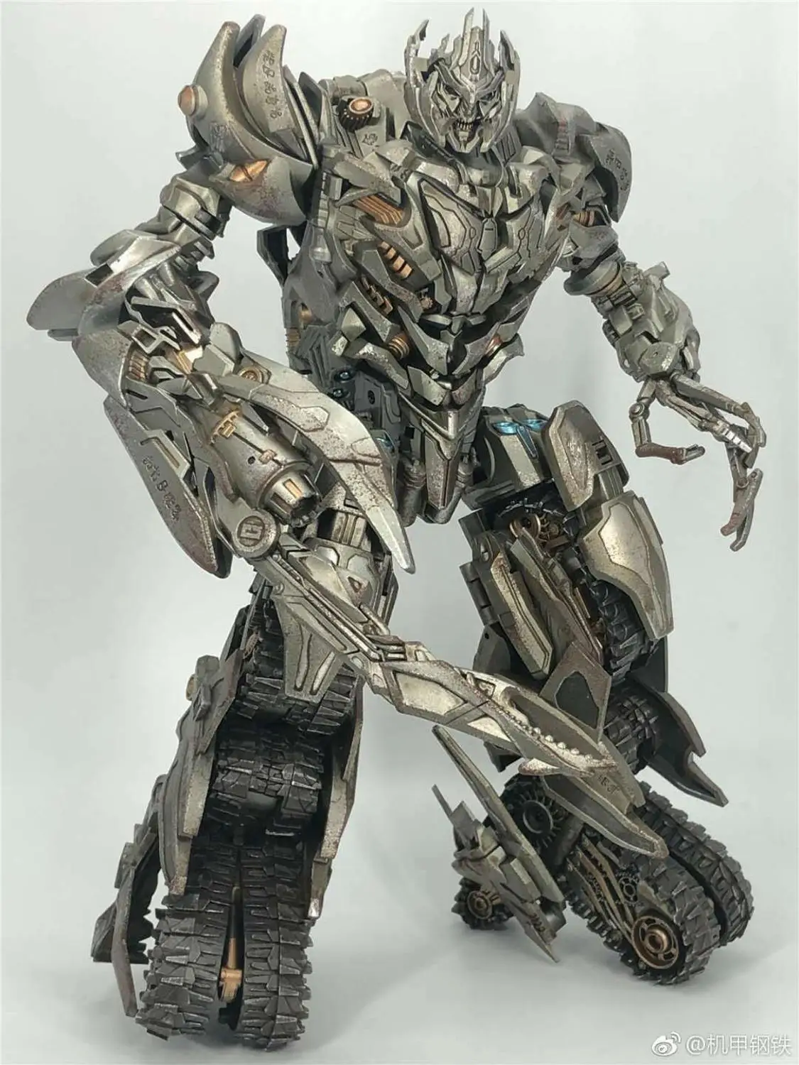 Игрушка-трансформер TF Dream Studio GOD-11S GOD11S MEGATRON фильм поврежденная версия