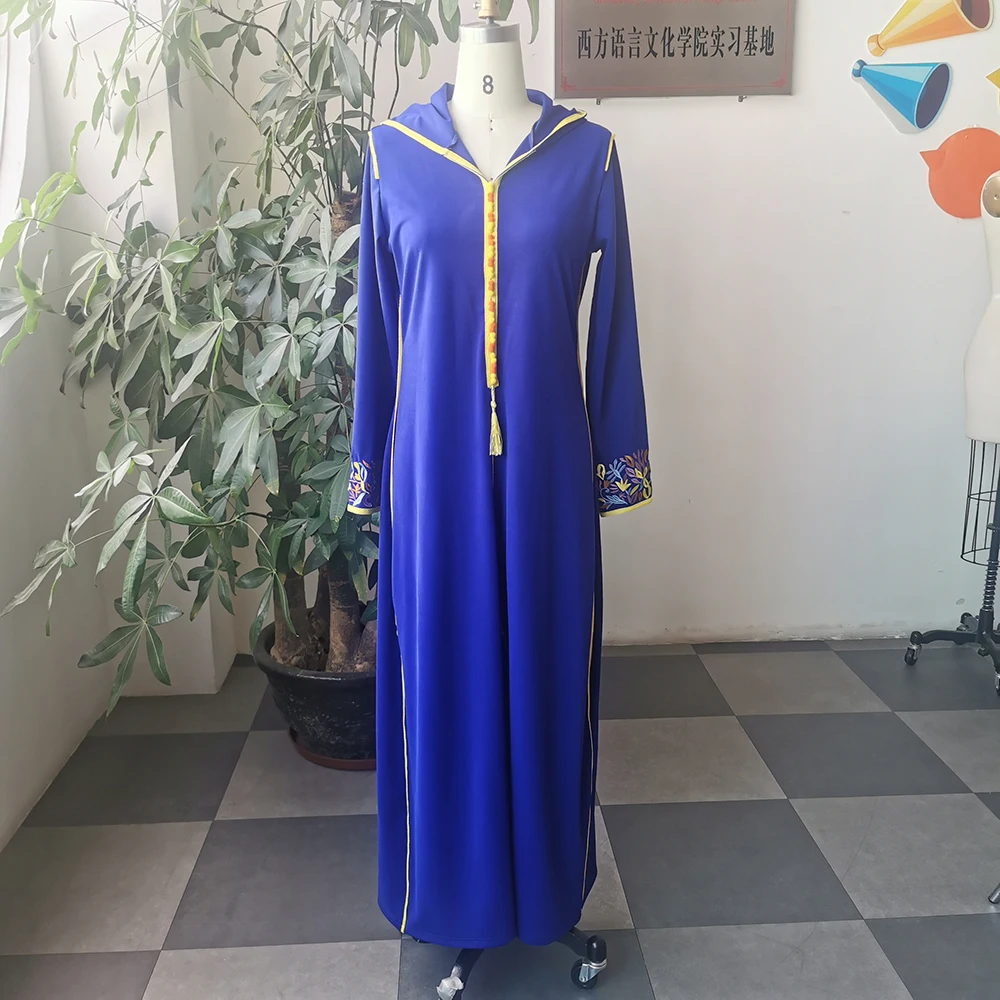 Bushra Hijab Embroidery Dress Jellaba Kaftan Women Floral Dubai Hooded Fashion Elegant Long Dresses Robe Femme Moroccan 2021 NEW