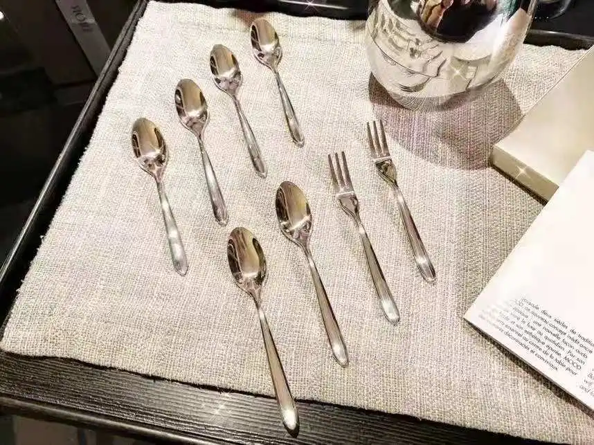 8Pcs