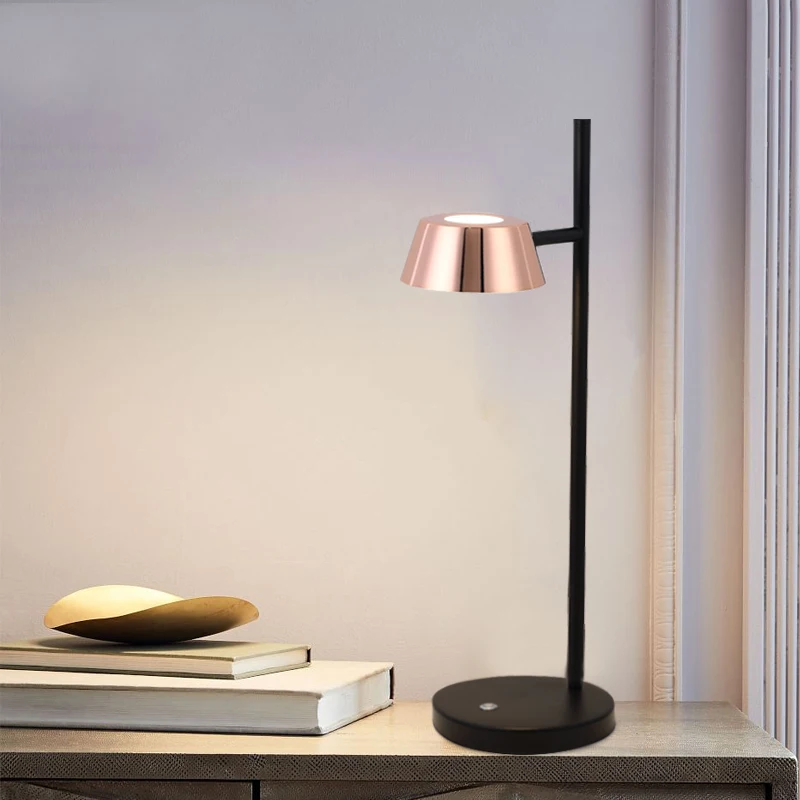 Modern Rose Gold Floor Lamp Creative Decoration Stand Lamp Nordic Desk lamp Home Indoor