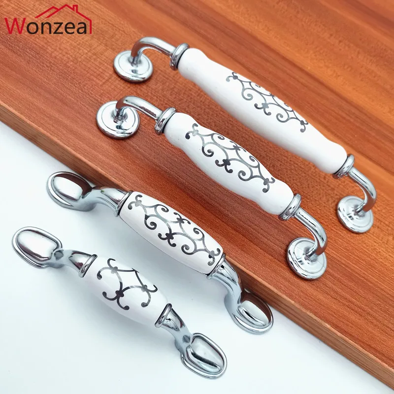 Керамические ручки для мебели шкафов и ящиков серебристого цвета кухни одна