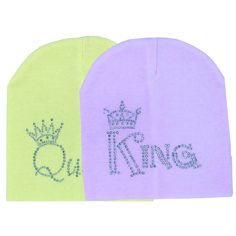 Новые шапки для маленьких мальчиков и девочек на осень-зиму для queen Корона со стразами платья с вышитыми цветами для маленьких с хлопковой подкладкой со стразами шапка, кепка, бини