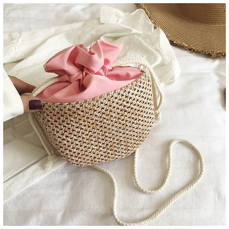 Petit sac bandoulière en osier
