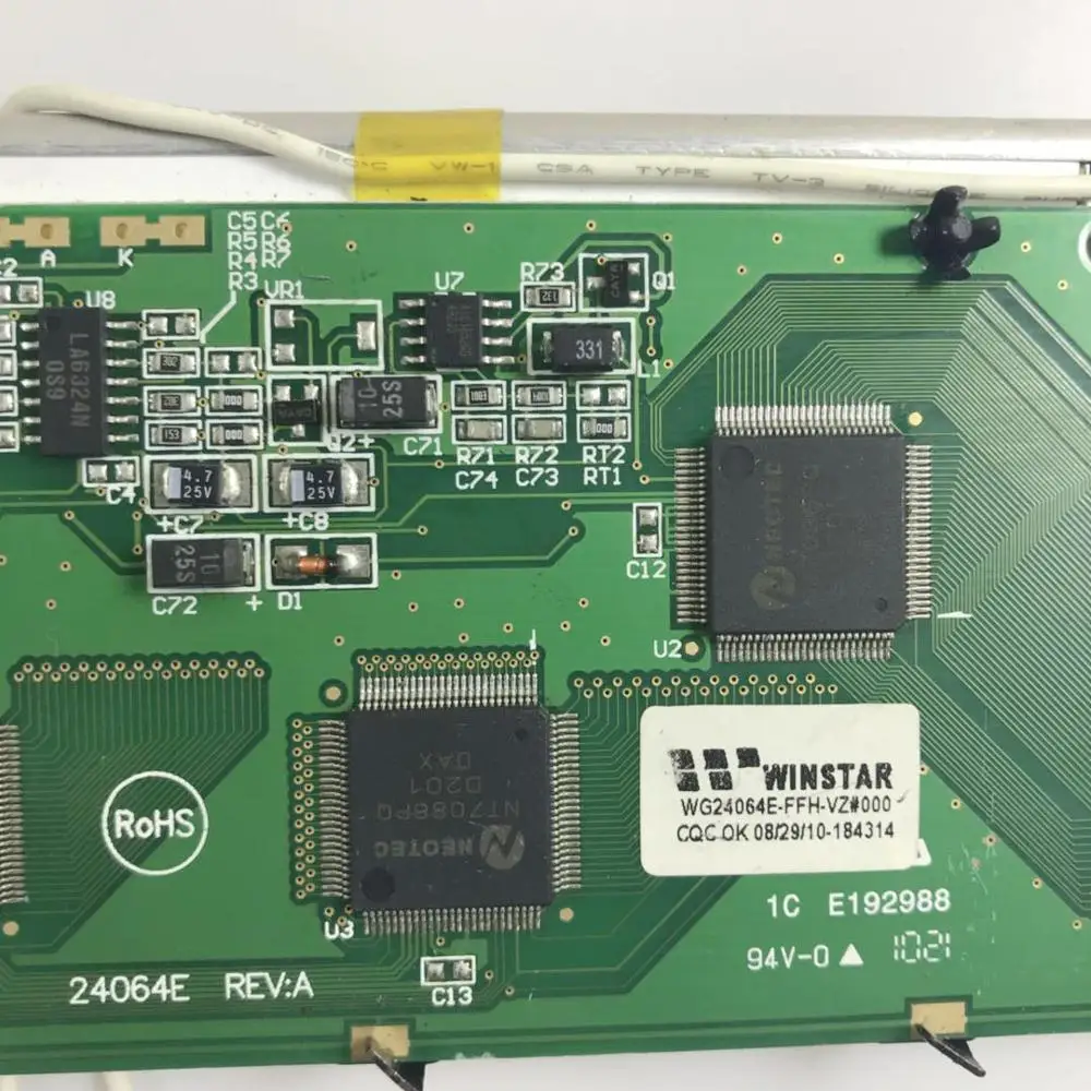 24064E LCD ÷ ȭ
