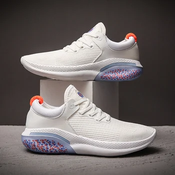 

Breathable Holes Summer Men's Shoes Lightweight non-slip casual man sneakers soft men's breathable summer sneakers Air Mesh