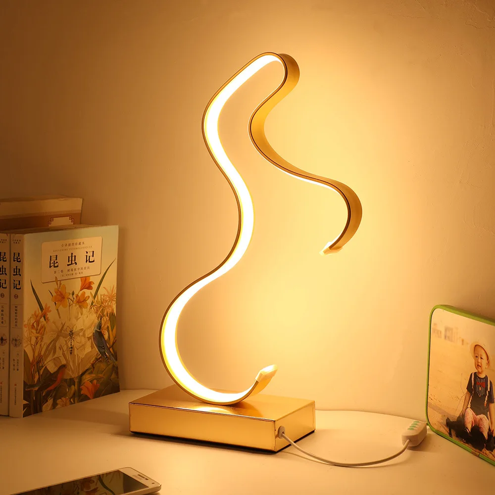 creative table lamp