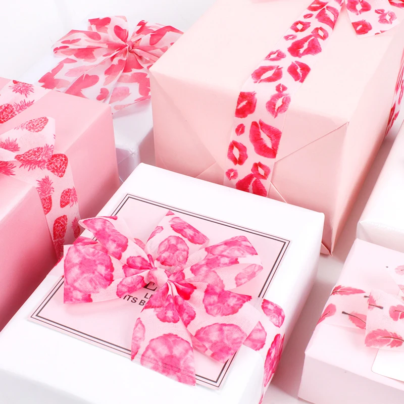 

10yards 38 mm Lips Printed Organza Chiffon Ribbon for Wedding Valentine Decoration DIY Gift Wrapping Handmade Bows Ribbon Yarn