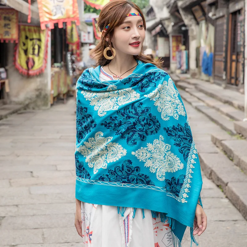 lake blue New Winter Warm Solid Scarf For Women/Lady Soft Wool Pashmina Shawls Flower Embroidery Cashmere Female Wraps Capes - Цвет: lake blue