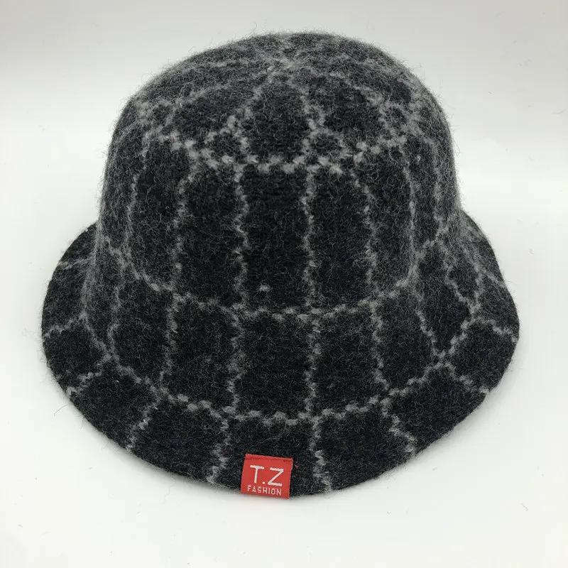 Новое поступление зимняя женская шапка мужская клетчатая рыбалка, рыбак шляпа теплая Модная шерстяная шляпа K pop Bob шляпа - Цвет: Черный