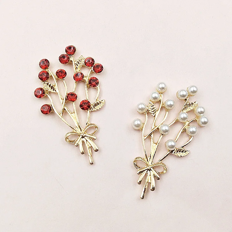 

5 Pcs/Lot New Resin Three-petal Flower Silk Texture Imitation Shell Flower Intense Pink Brooch Bridal Wrist Flower Material