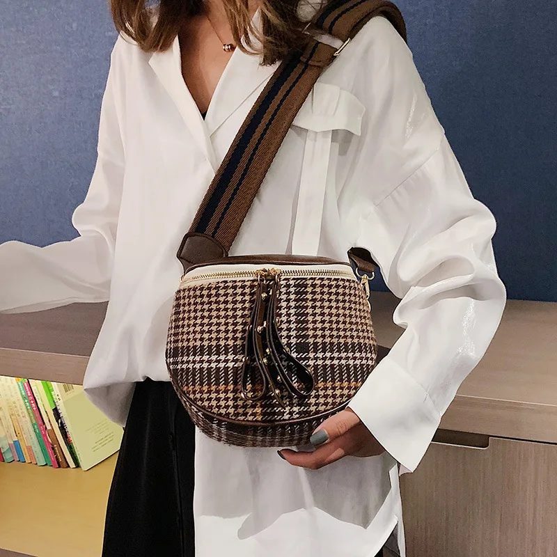 

Luxury Wool Leather Shoulder Bag Fashion Female Designer Semi-circle Saddle Bag Wide strap Crossbody Bag For Women Phone Purses