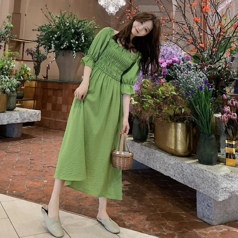 

Photo Shoot Hipster Green INS French Non-mainstream Square Collar Pleated Waist Hugging Slim Fit Big Hemline Puff Sleeve Dress W