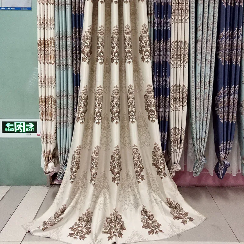 

Curtain Full Shade High Precision Jacquard Six Color Polyester European Style Curtain
