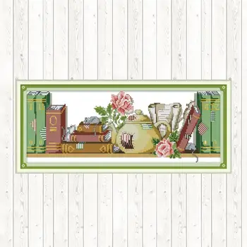 

The Mouse Who Likes Books Stitches Embroidery 14ct 11ct Canvas Chinese Cross Stitch Kits DIY Handmade Needlework Embroidery Kits