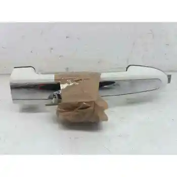 

22 HANDLE OUTER REAR LEFT HYUNDAI SANTAFE (BM)
