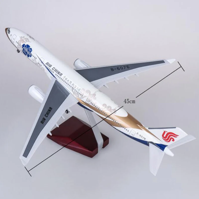 47 см 1:135 весы Аэробус A330 модель AIR China авиакомпаний дыхательных путей W посадки Шестерни колеса Настенные светильники смолы самолет коллекционная игрушка