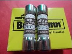 Предохранители: KTK-3-1/2 3.5A 600 V/KTK-2-1/2 2.5A/KTK-1/6 600V