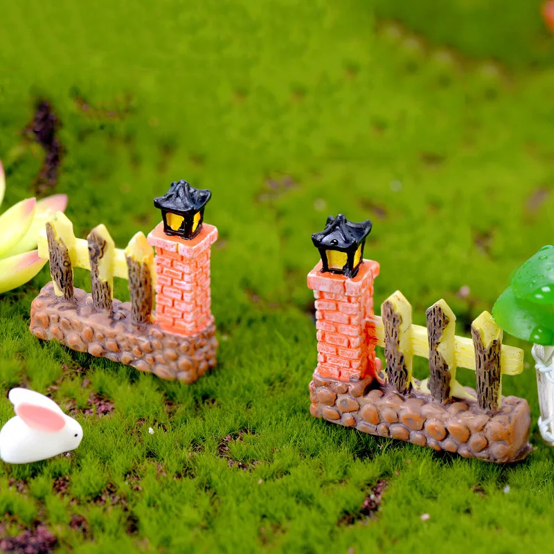 Micro fairy garden figurines Vintage wood board house miniatures/terrarium doll house decor/succulents DIY ornaments accessories fidget toys mechanical pencil set patch emblems led table lamp rotary shaver ornament crafts miniature figurines resin ornaments miniature ornament 3d printed toy