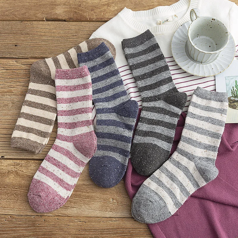 Однотонные полосатые носки в Корейском стиле; повседневные женские носки из хлопка; сезон осень-зима; плотные теплые дышащие удобные забавные носки; skarpetki damskie