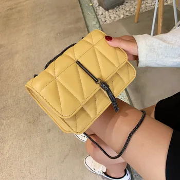 

Chain Pu Leather Crossbody Bags For Women 2020 Small Shoulder Messenger Bag Special Lock Design Female Travel Handbags