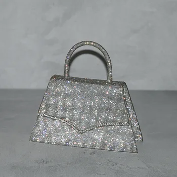 

2020 Bright Diamond Fashion Trend Messenger Portable Ladies Small Square Bag