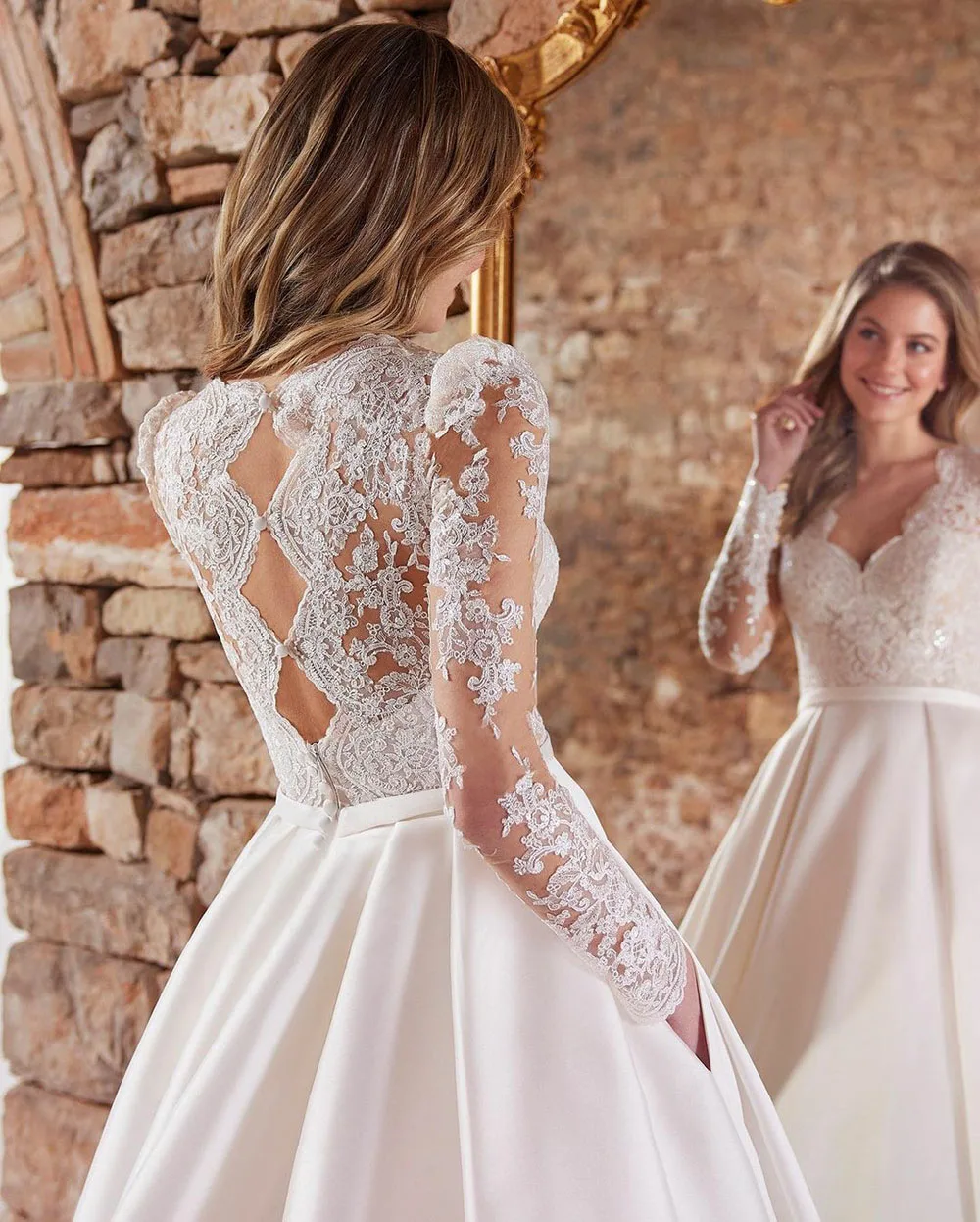 SoDigne Elegant Women Wedding Dresses With Pocket Sexy V Neck Long Sleeves Lace Appliques Bride Dress Satin Long Bridal Gowns
