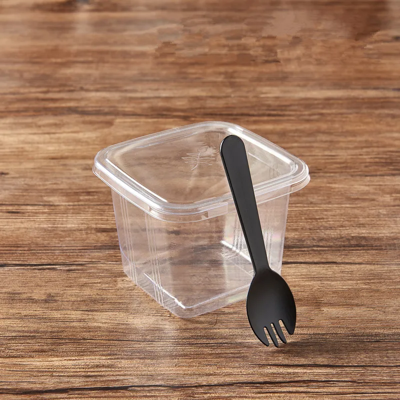 50 шт Прозрачные квадратные креативные одноразовые чашки 420 мл утолщенные пластиковые кружки с крышками на вынос пакет для пудинга льда крем желе - Цвет: cup lid fork