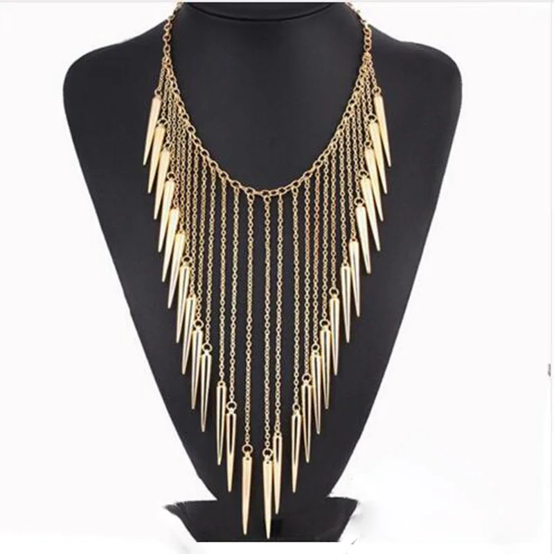 Модное массивное ожерелье с кисточкой и заклепками цепочка бахромой в стиле панк