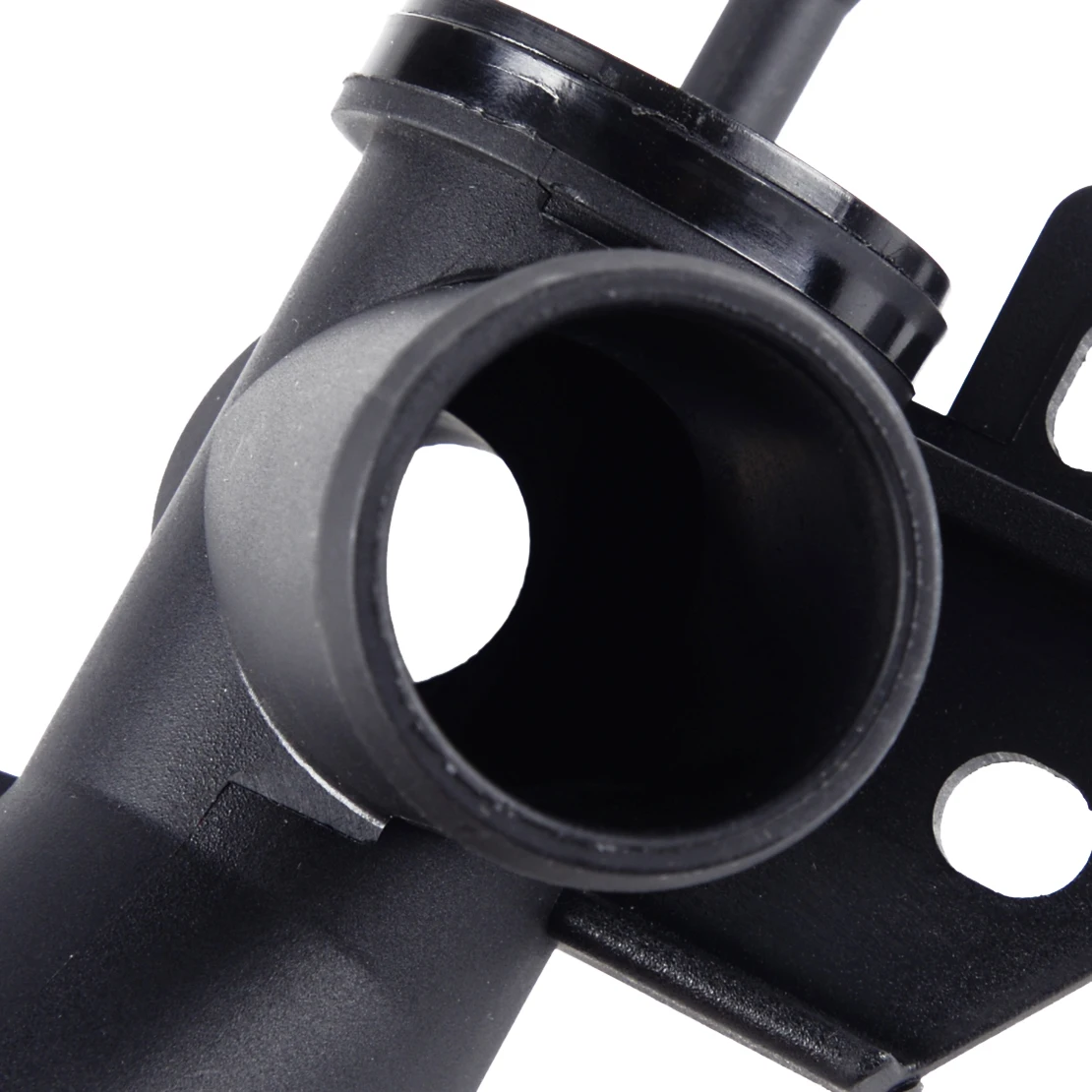 DWCX передний верхний радиатор наполнитель Neckfit черный пластик 2.5L L4 Подходит для Nissan Altima 2007 2008 2009 2010 2011 2012
