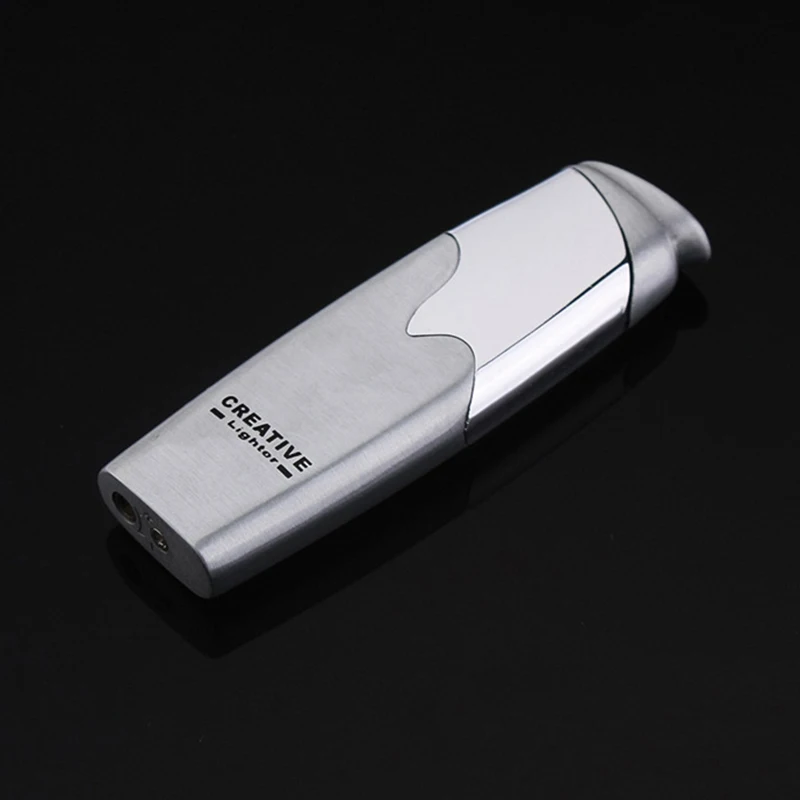 Silver Ультратонкая металлическая зажигалка-фонарь, турбо Бутан, газовая зажигалка для сигар, ветрозащитная длинная полоска, прямая сварка, зажигалка для сигарет, новинка, сверхлегкая Мужская зажигалка, подарок, регулируемый размер пламени, наружная надувная Зажигалка 1300 C - Цвет: Silver