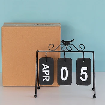 

2020 New Year European Wrought Iron Flip Calendar Creative Bird Decoration Durable Desktop Ornaments Yearly Agenda Organizer