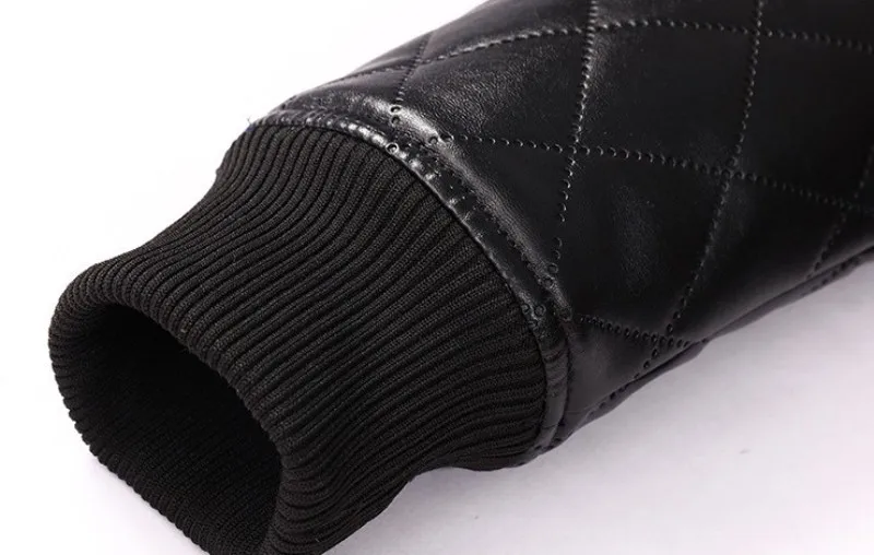 conew_3582874933_69390268_conew1