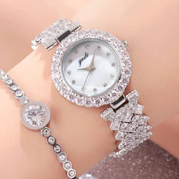 

Luxury Fashion Ladies Quartz Watch Girls Women Wristwatch Top Brand Inlaid Rhinestone Female Clock Relogio Feminino